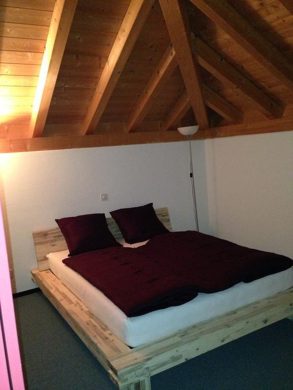 Hotel Aurora Ardez Rom bilde